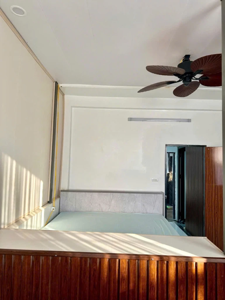 DUY NHẤT 2 PHÒNG tầng 4 – Full nội thất, đẹp như homestay Duplex tại phường Thanh Lương, quận Hai Bà Trưng, Hà Nội.