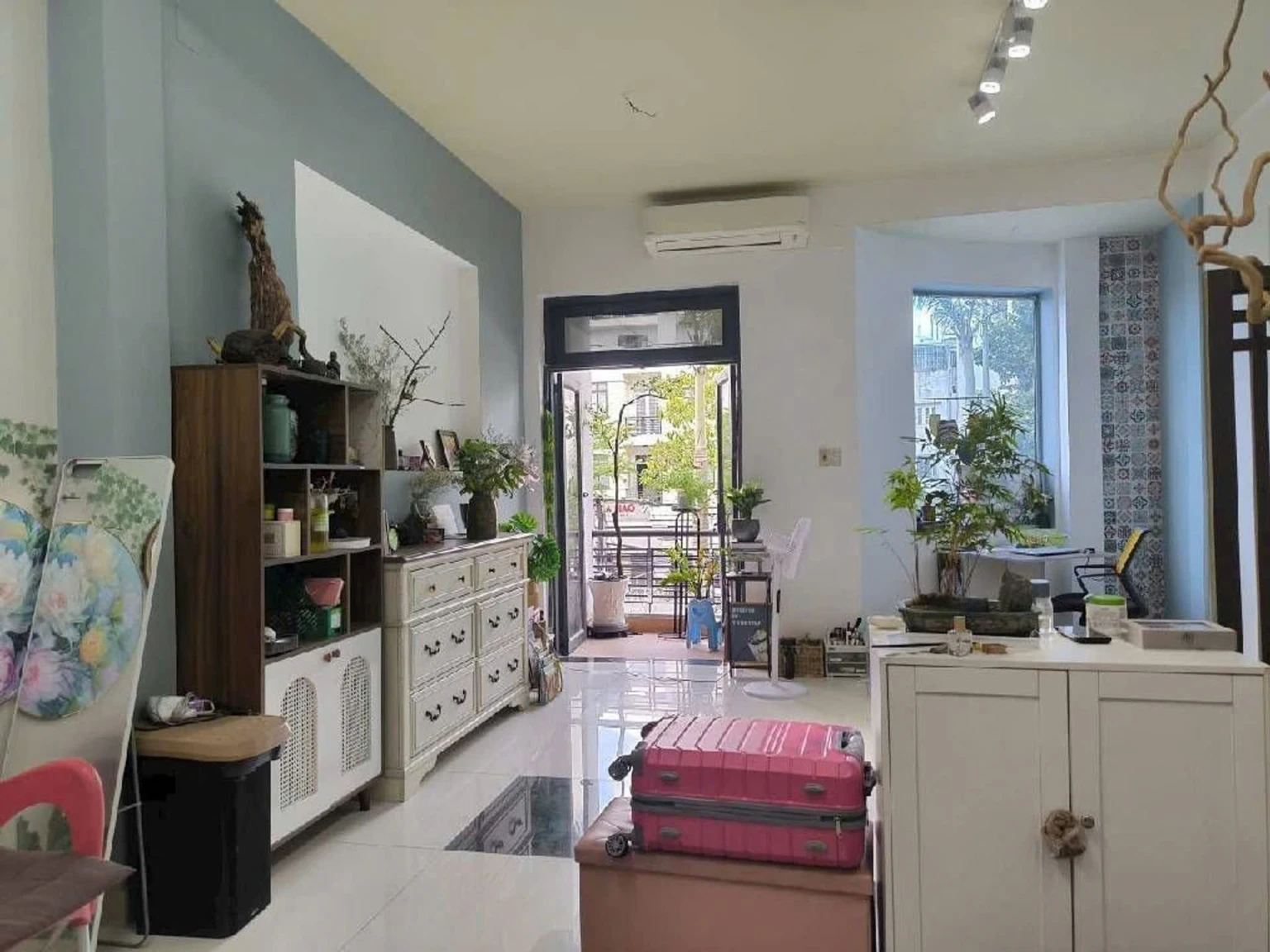 BÁN NHÀ KHU VIP TÊN LỬA - MẶT TIỀN KINH DOANH 30M ĐƯỜNG LỀ 6M - CÓ LỖ GẮN THANG MÁY