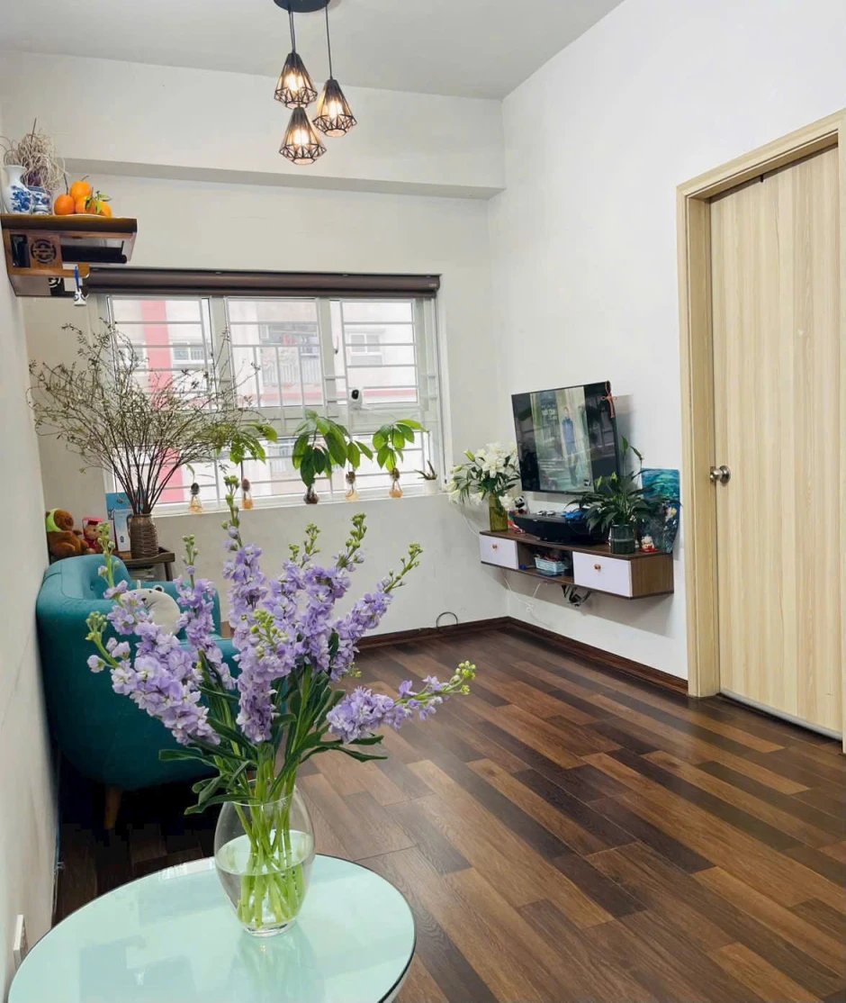 Chỉ 2,9 tỷ có ngay căn 2 ngủ 2wc full đồ, tầng trung, khu 5 tòa mới KDT Thanh Hà.