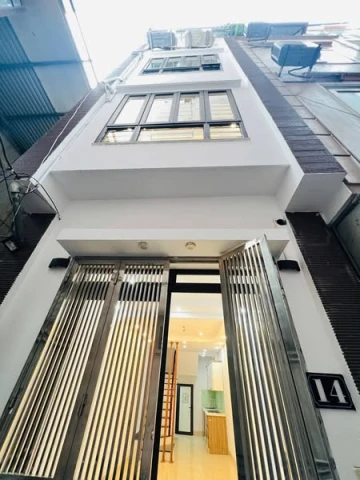 Nhà Mễ Trì Thượng 31m2 × 5 tầng.