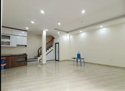 RẺ VÔ ĐỊCH CHDV LAI XÁ - QL32 6 TẦNG 8 PHÒNG KHÉP KÍN DÒNG TIỀN 400TR/NĂM