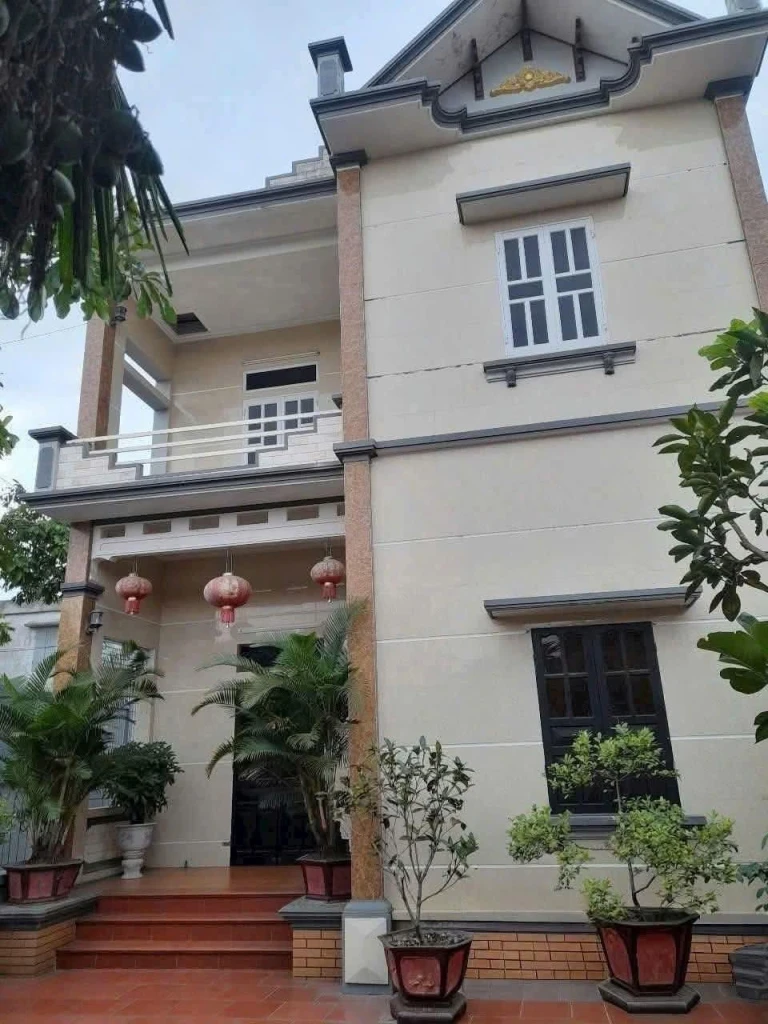 CẦN TIỀN BÁN NHÀ 3 TẦNG – DÂN XÂY KIÊN CỐ – VỀ Ở NGAY