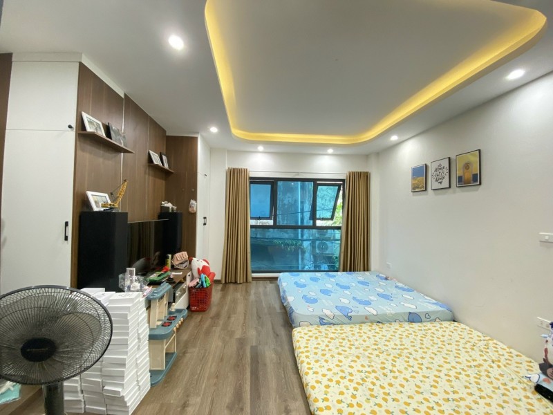 Bán nhà riêng quận Thanh Xuân Phương Liệt LÔ GÓC 45m 6 tầng 7 NGỦ  nhà đẹp ở ngay hơn 7 tỷ lh 0817606560