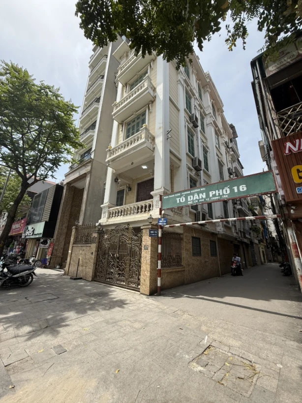 Chính chủ bán nhà Nguyễn Du, mặt phố thịnh vượng, chủ mới đón tài lộc