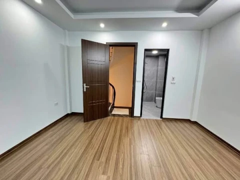 Trần Khát Chân – 35m² x 5 tầng – MT 4.2m – gần ô tô – 7.25 tỷ (TL)