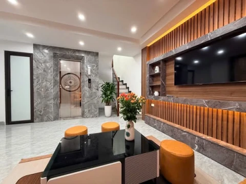 Trung tâm Thanh Xuân – 5m ra ô tô tránh, trước nhà siêu thoáng