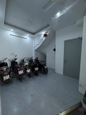 174tr/m – 47m - TRUNG TÂM HAI BÀ – 8 Phòng Khép Kín - Dòng Tiền 400tr/Năm – Full Khách – Ngõ Rộng