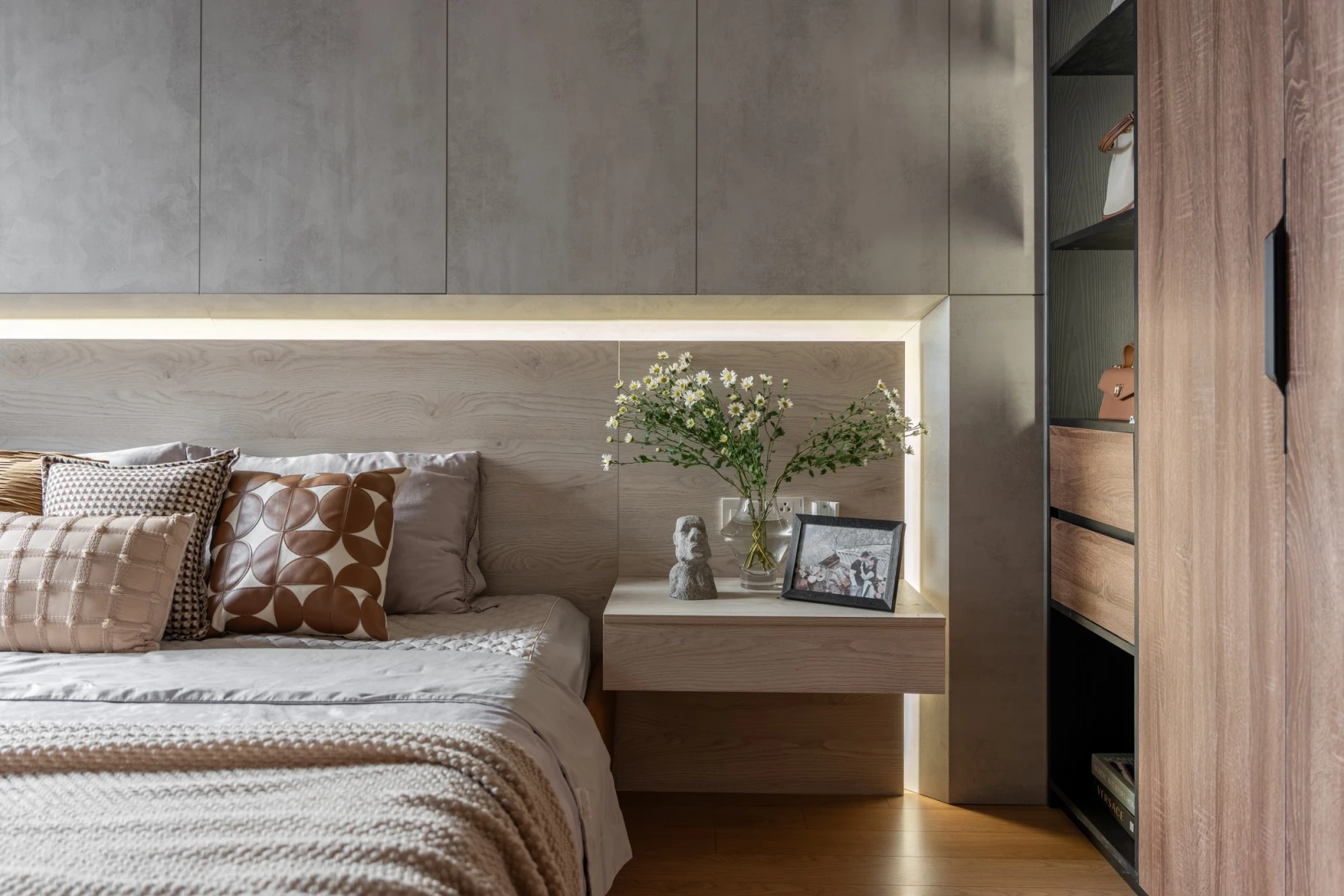 Bán shophoues khối chân đế Heritage Watlake - Capital land- 60m2 - 5 tầng - 25 tỷ