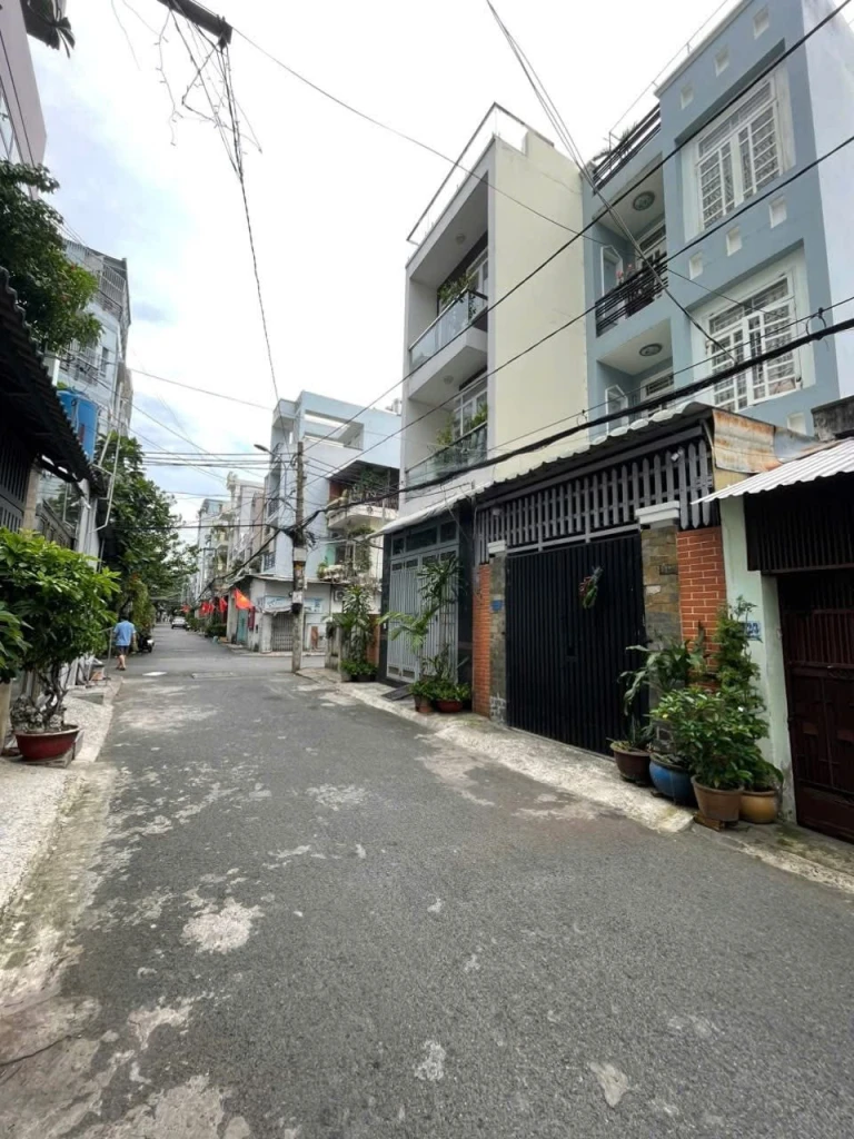 🔥 Căn hiếm tại Metro Nhổn – 47m² – Ô tô đỗ cửa, ngõ rộng, 3 mặt thoáng mát quanh năm