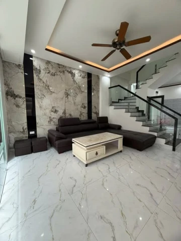 Tặng Toàn Bộ Nội Thất 100tr Chỉ việc xách vali về ở gồm: 3 điều hoà, bình nóng lạnh, bàn ghế, tủ, quạt trần...