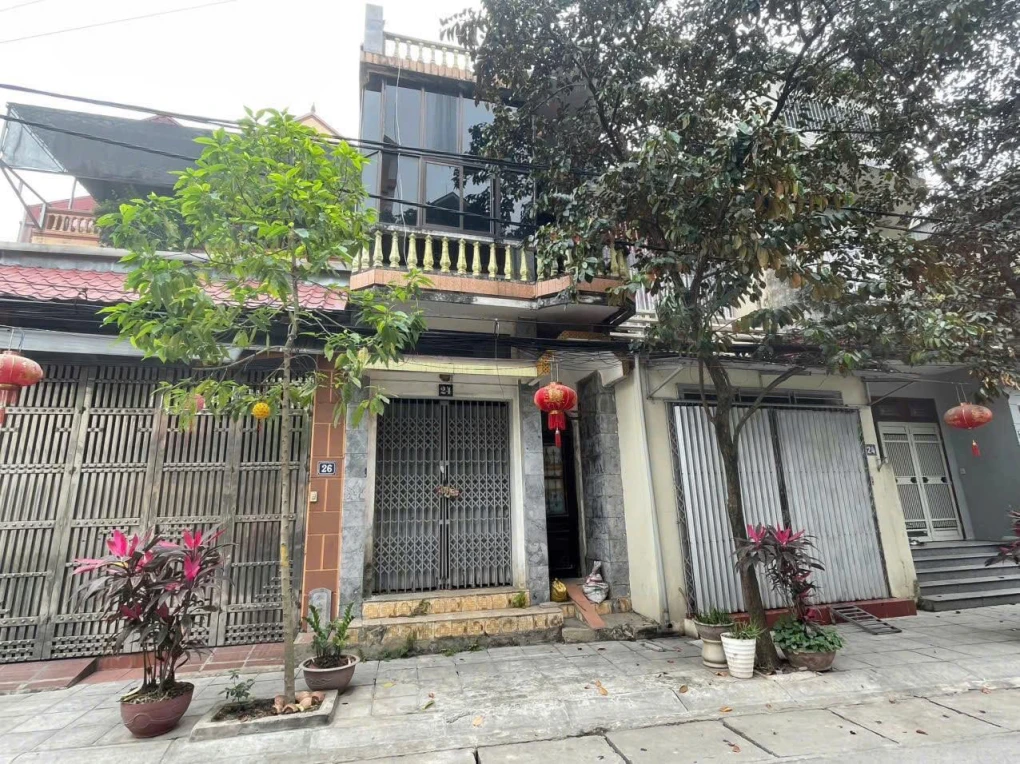 BÁN NHÀ 2 TẦNG – 81m² – PHỐ BÙI THỊ XUÂN, PHƯỜNG QUANG TRUNG, THỊ XÃ SƠN TÂY, HÀ NỘI – KINH DOANH TỐT