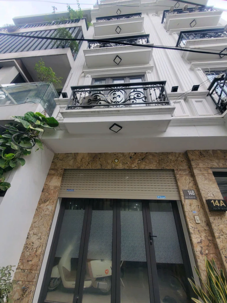 Bán nhà Bồ Đề,Long Biên 5 tầng,46m sát phố nhỉnh 11 tỷ