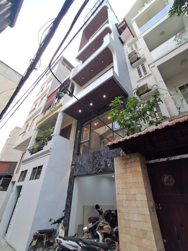 Bán nhà Bồ Đề,Hồng Tiến7 tầng,78m2,mt4.2m otô vào nhà nhỉnh 24 tỷ