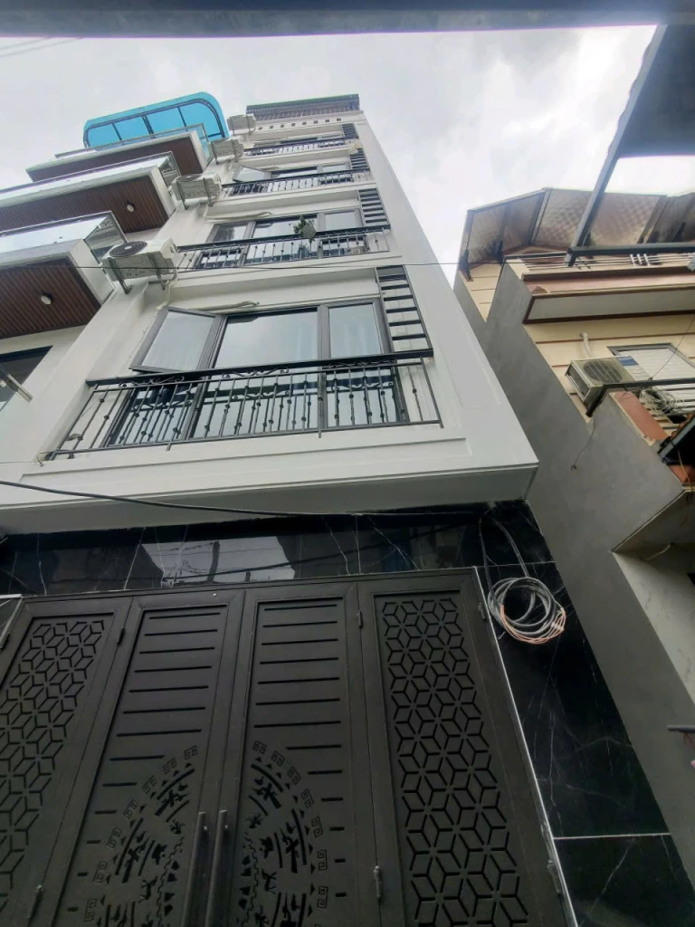 Bán nhà Bát Khối,Long Biên 7 tầng,57m,mt4.2m dòng tiền nhỉnh 10 tỷ