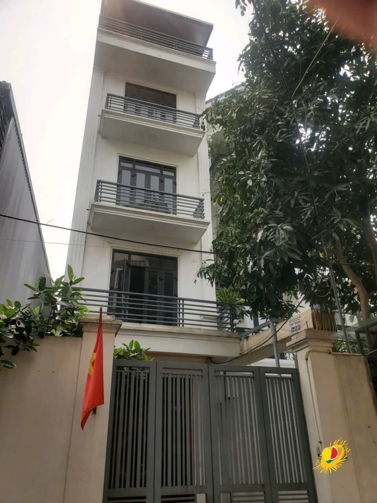 Bán nhà Ngọc Thuỵ,Long Biên 5 tầng,75m oto tránh nhỉnh 16 tỷ