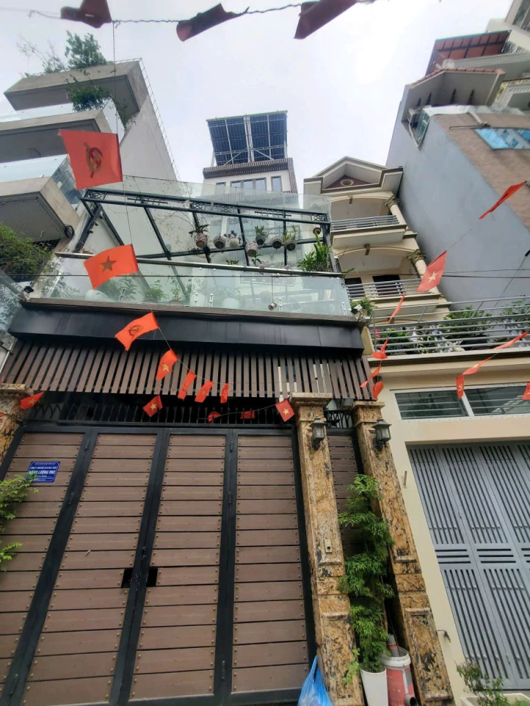 Bán nhà Nguyễn Văn Cừ,Long Biên 7 tầng,101,mt5.2m oto tránh nhỉnh 27 tỷ