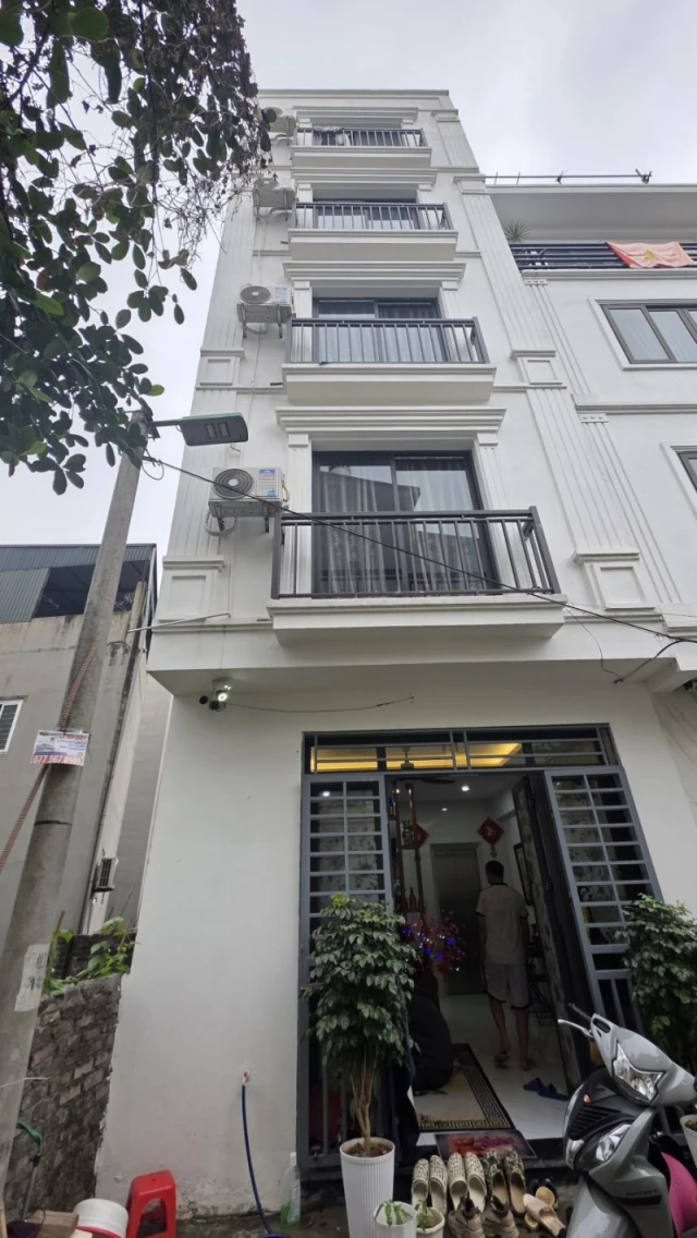 Bán nhà Phúc Lợi,Long Biên 6 tầng,32m,mt4.5m thang máy nhỉnh 6 tỷ