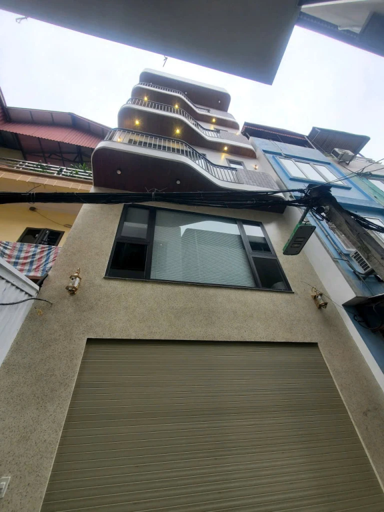 Bán nhà Ngọc Trì,Thạch Bàn 6 tầng,45m,mt5.1m gần phố nhỉnh 9 tỷ