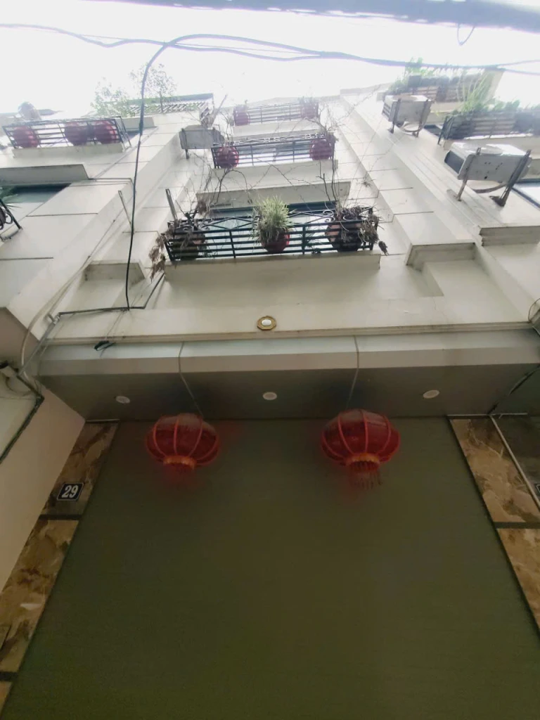 Bán nhà Thạch Bàn,Long Biên 5 tầng,52m oto vào nhà nhỉnh 10 tỷ