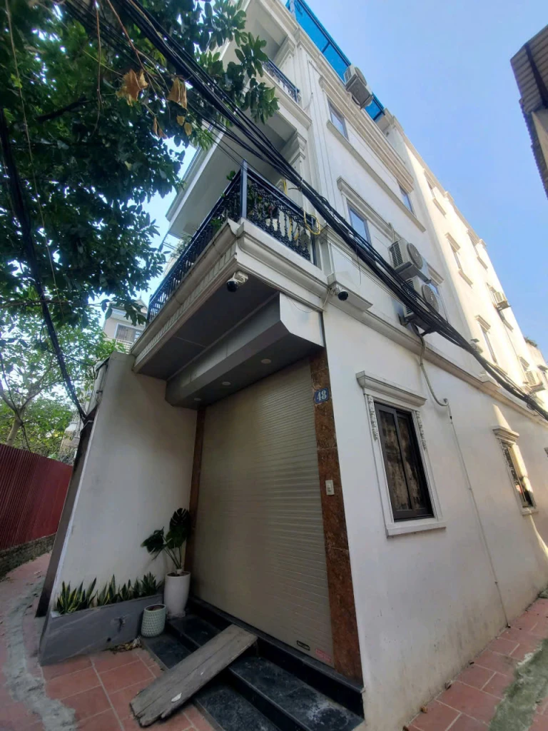 Bán nhà Thạch Bàn,Long Biên 4 tầng,48m oto đỗ gần nhỉnh 9 tỷ