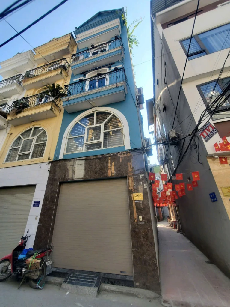 Bán nhà Tư Đình,Long Biên 5 tầng,40m,mt4m lô góc,oto tránh nhỉnh 11 tỷ