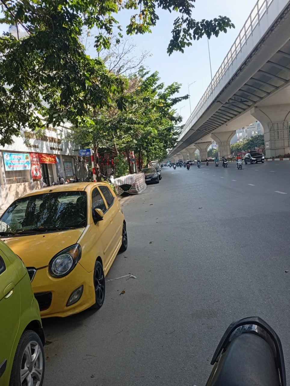 MẶT PHỐ MINH KHAI - XÂY MỚI 100% – KINH DOANH SẦM UẤT - MẶT TIỀN 5M – VỈA HÈ RỘNG – THANG MÁY – NỘI THẤT ĐẲNG CẤP