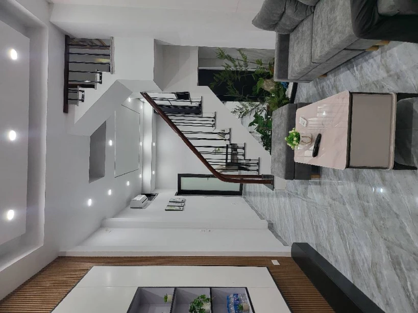 Bán Gấp Nhà Gốc Đề : 20M RA Ô TÔ - NGÕ NÔNG - NHÀ ĐẸP - Ở NGAY