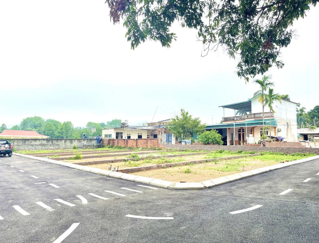 Ô GÓC 3 MẶT TIỀN – 100M² FULL THỔ CƯ – VỊ TRÍ ĐẮC ĐỊA TẠI ĐỒNG TRÚC, THẠCH THẤT, HÀ NỘI