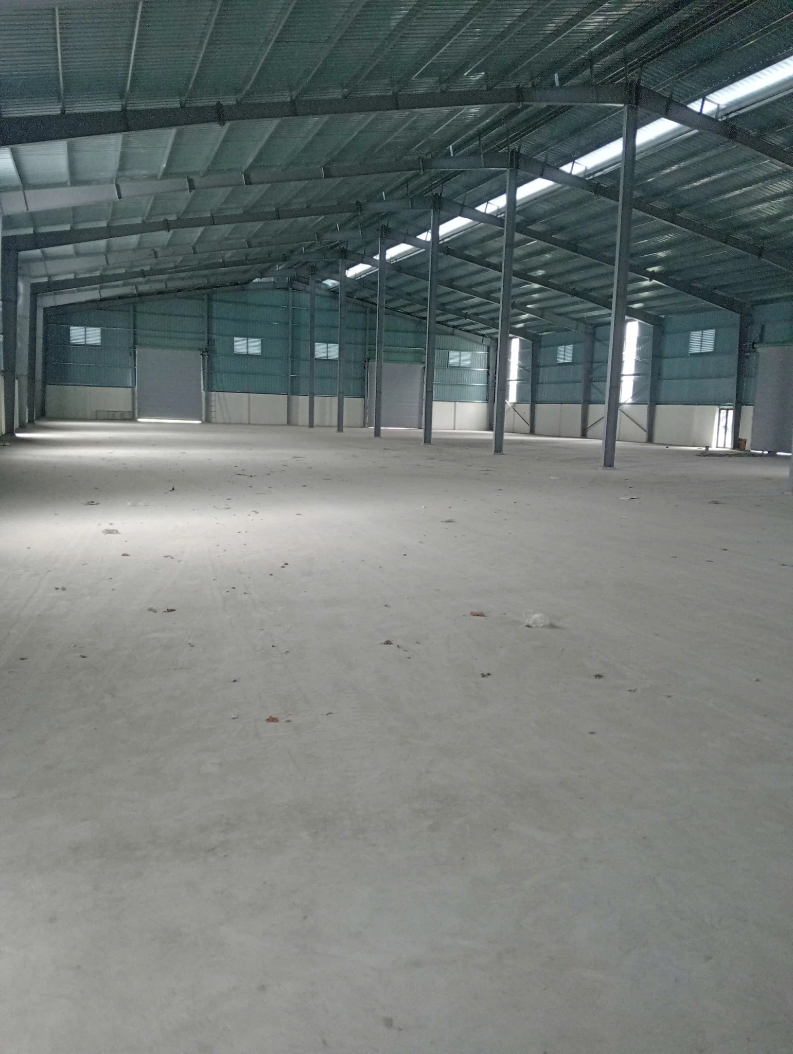 CHO THUÊ KHO XƯỞNG 2.900M2 tại TÂN DÂN, KHOÁI CHÂU. HƯNG YÊN. MẶT ĐƯỜNG QL39.