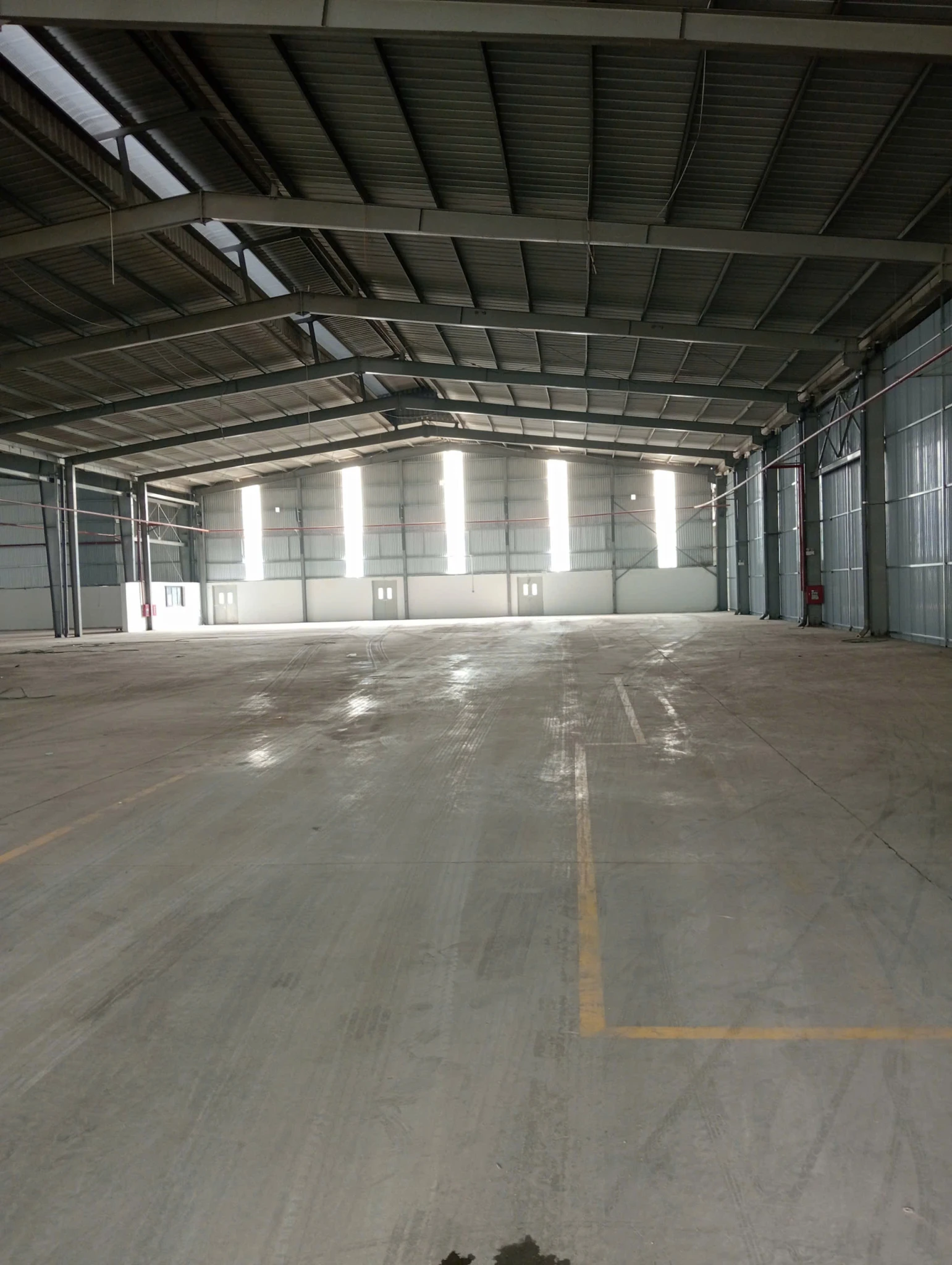 CHO THUÊ KHO XƯỞNG ĐỘC LẬP 2.800m² Tại KCN ĐỒNG VĂN 2 - PCCC Nghiệm Thu.