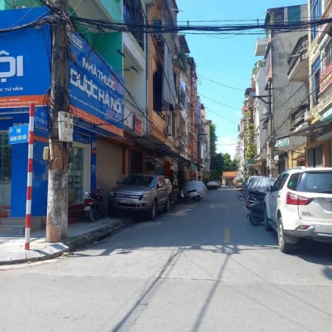 LÝ THƯỜNG KIỆT, HÀ ĐÔNG