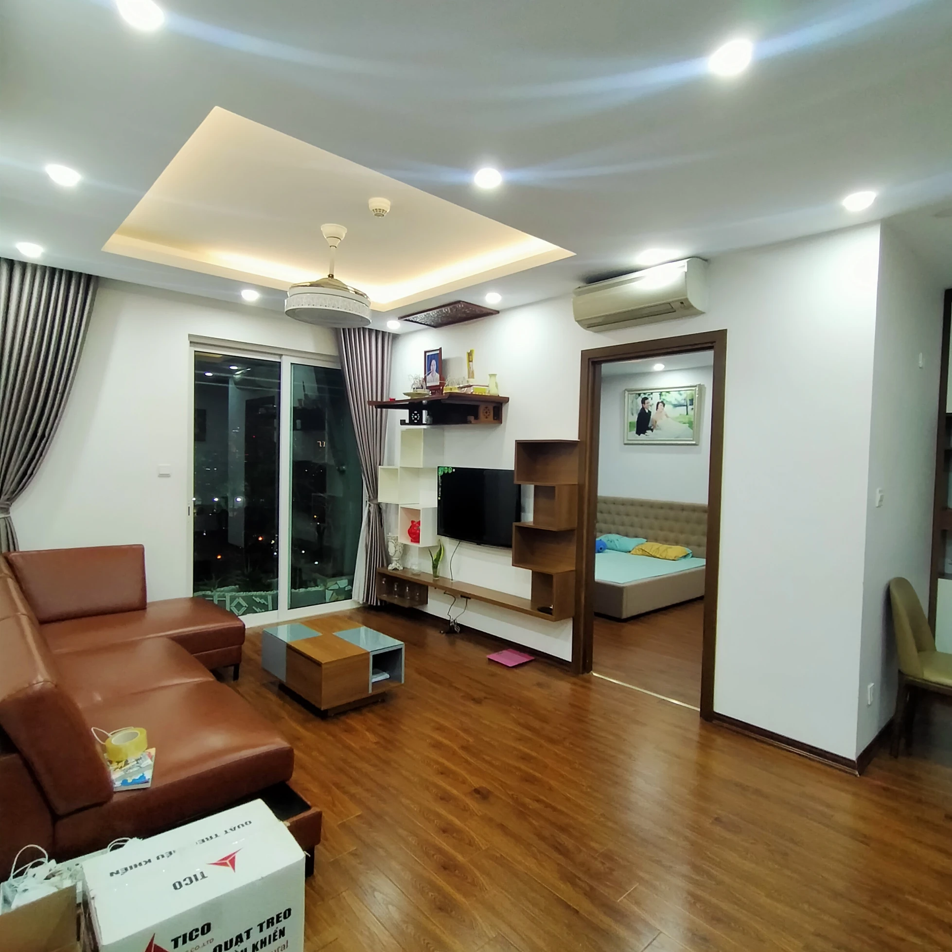 Seasons Avenue, rộng 76m2 tòa VIP 2n2vs giá 6.8x tỷ lh: 0366.976.888
