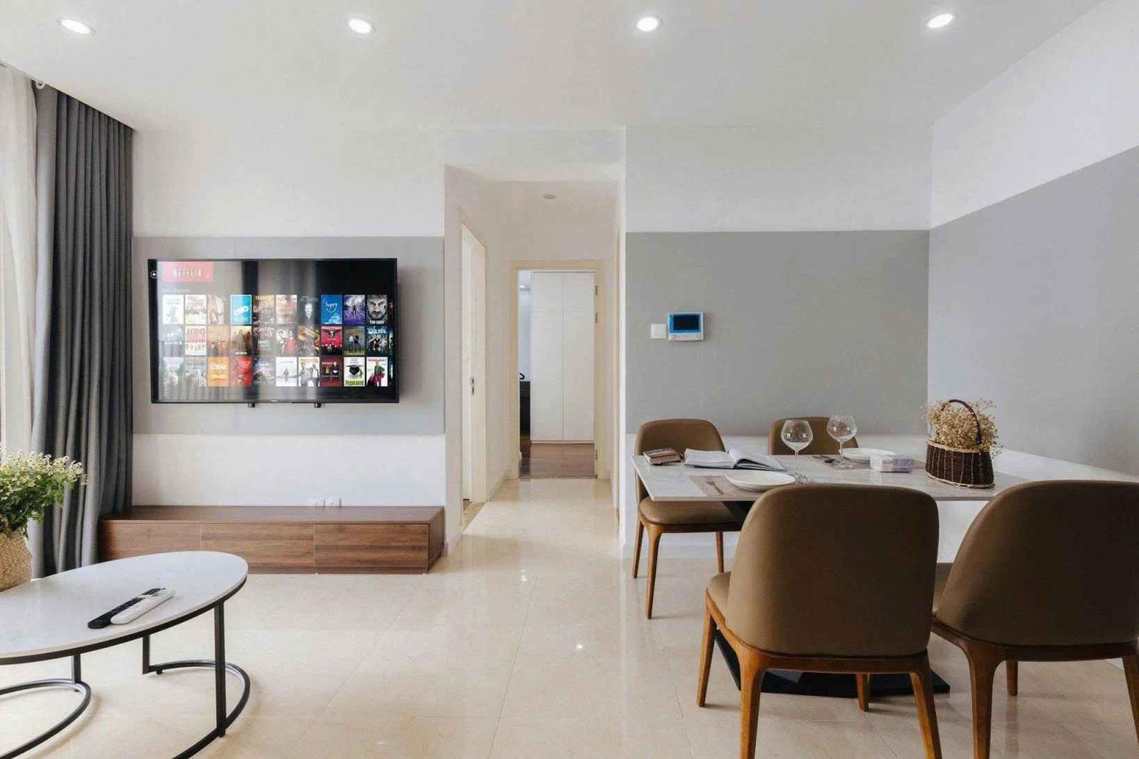 Vinhomes Trần Duy Hưng - Trục 2PN 88m2 "hoa hậu" bc ĐN, view hồ Thanh Xuân, giá 10 tỷ