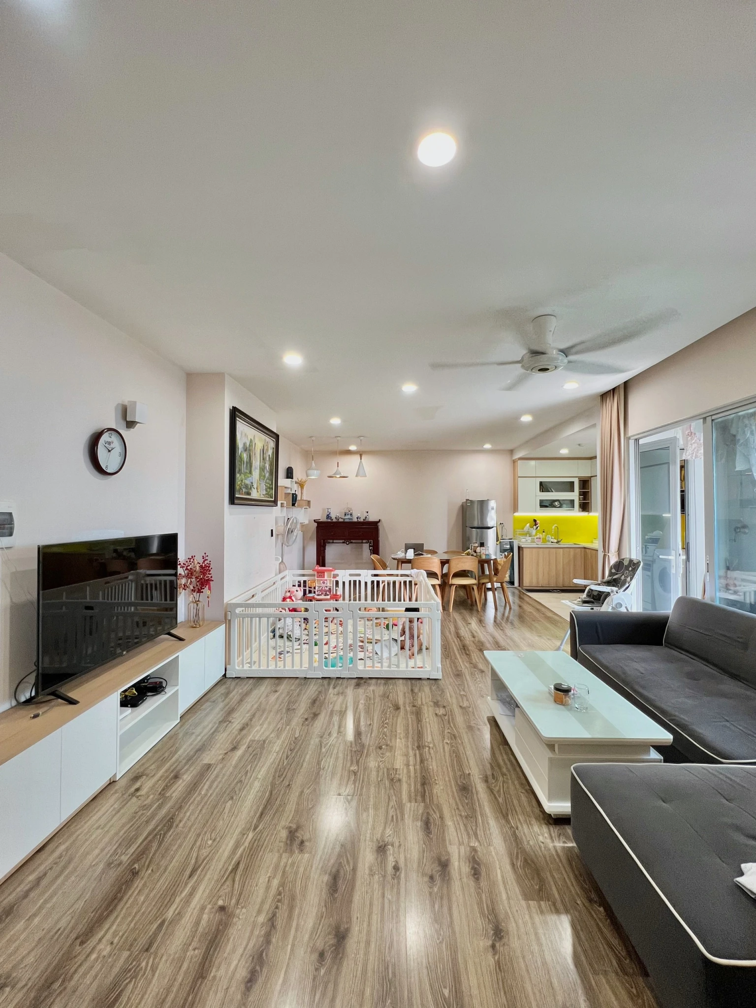 Nhu cầu cần bán GẤP 3 ngủ 93m2 tòa A2 xịn tầng trung tại ECOLIFE CAPITOL/ 8.1 tỷ