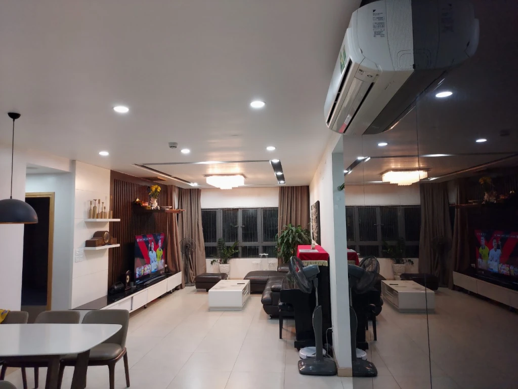 BÁN CĂN 3PN rộng 124m2 tầng trung tòa đẹp TẠI MULBERRY LANE [7.7 tỷ]