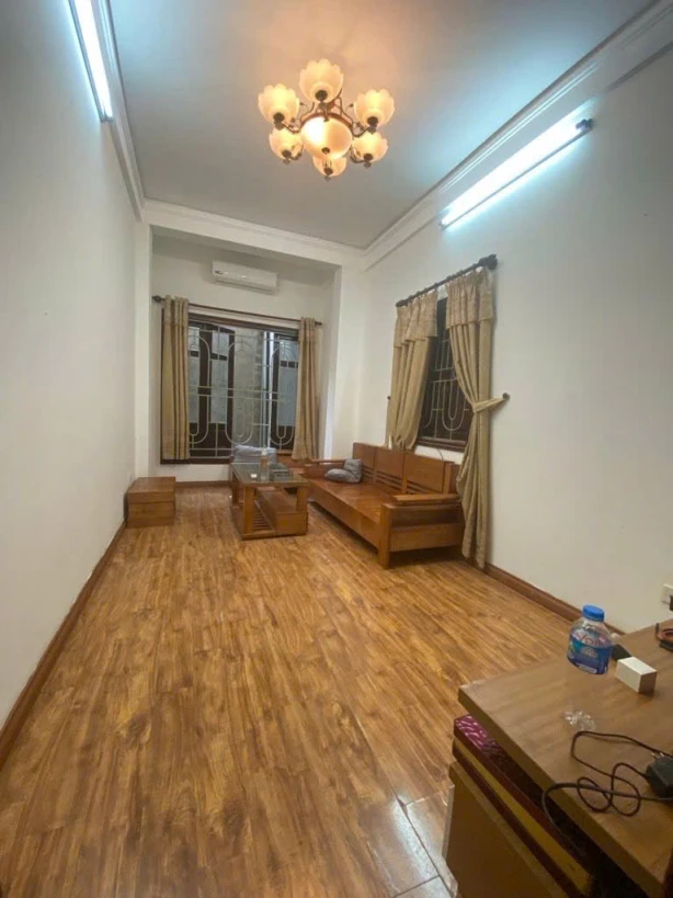 BÁN NHÀ LÔ GÓC THUỴ KHUÊ, TÂY HỒ 25M 7.1 TỶ