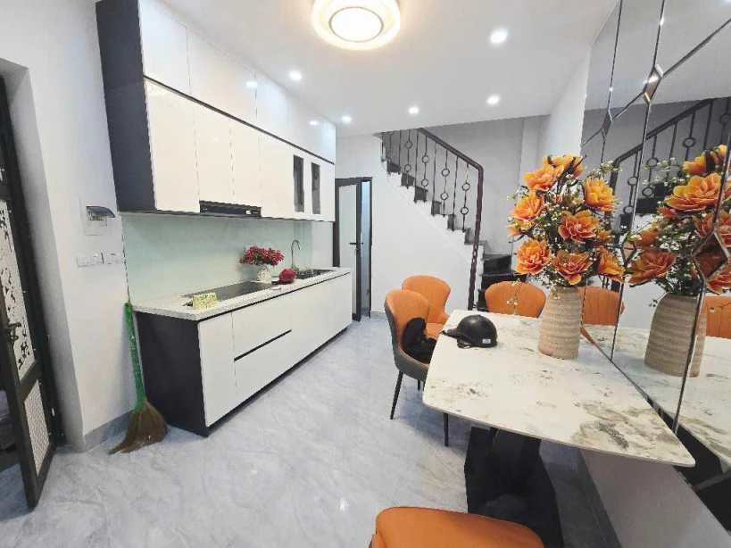 BÁN NHÀ KHÂM THIÊN, VĂN MIẾU - QUỐC TỬ GIÁM, ĐỐNG ĐA 22M 5.2 TỶ