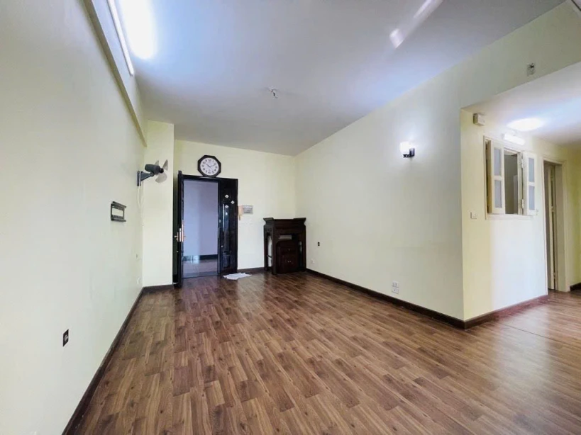 Bán căn hộ chung cư Hoàng Hoa Thám, Ba Đình 85m 9.5 tỷ