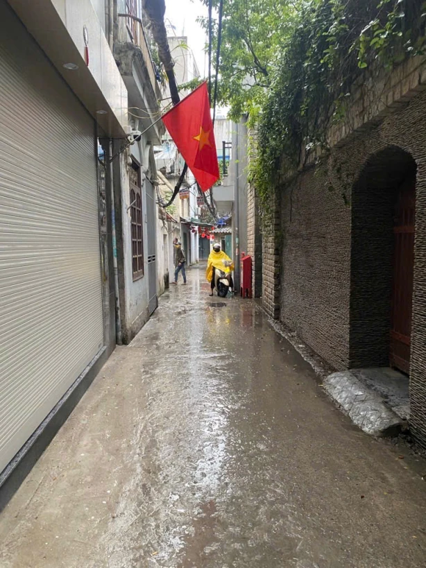 BÁN NHÀ HOÀNG HOA THÁM, NGỌC HÀ, BA ĐÌNH 35M 9 TỶ