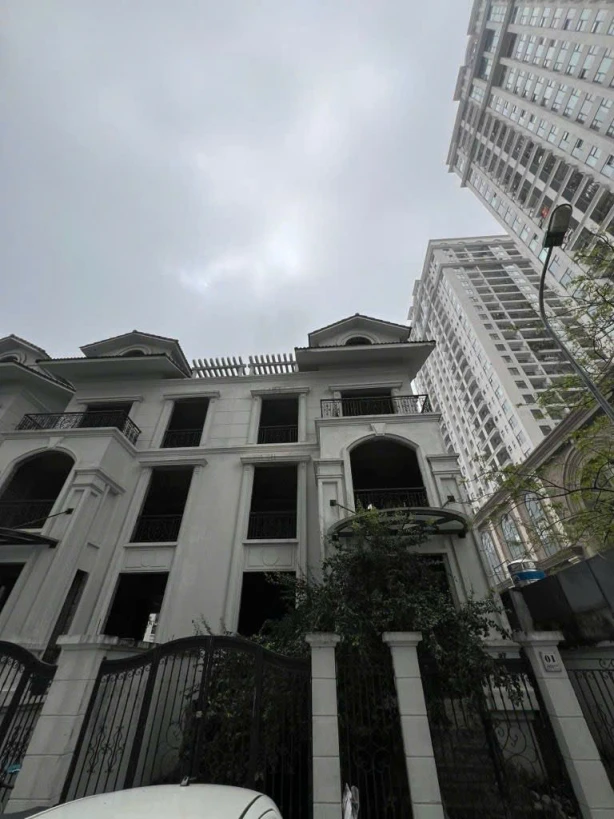 BÁN BIỆT THỰ TỐ HỮU, ĐẠI MỖ, NAM TỪ LIÊM 191M 46.1 TỶ