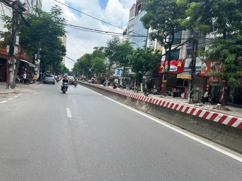 BÁN NHÀ MẶT PHỐ LẠC LONG QUÂN, NGHĨA ĐÔ, CẦU GIẤY 104M 50.8 TỶ