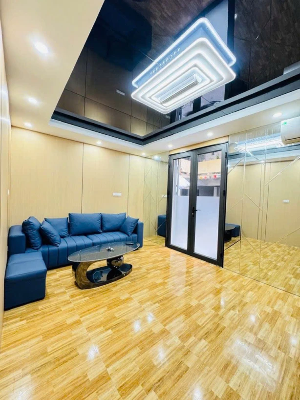 BÁN CĂN HỘ TẬP THỂ TÔN ĐỨC THẮNG, Ô CHỢ DỪA, ĐỐNG ĐA 100M 5.7 TỶ