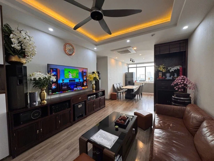 BÁN CĂN HỘ CHUNG CƯ ĐÔNG QUAN, NGHĨA ĐÔ, CẦU GIẤY 95M 8.9 TỶ