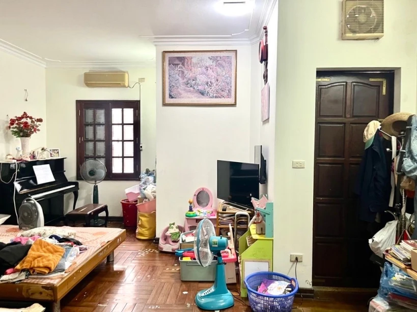 BÁN NHÀ MẶT PHỐ HOÀNG CẦU 72M 16 TỶ