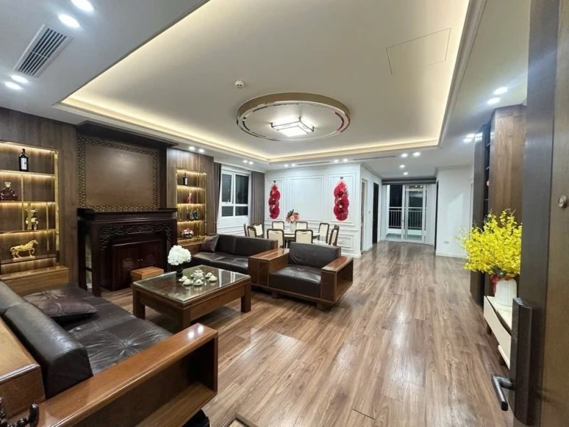 BÁN NHÀ CHUNG CƯ RẤT MỚI STELLAR GARDEN 35 LÊ VĂN THIÊM, THANH XUÂN 112M 9.9 TỶ