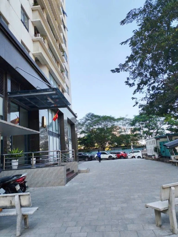 BÁN NHÀ CHUNG CƯ PHÙNG KHOANG, THANH XUÂN 90M 6.9 TỶ