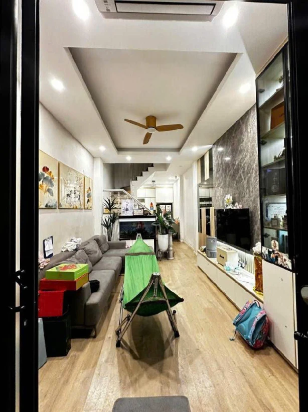 BÁN NHÀ THUỴ KHUÊ, TÂY HỒ 42M 10.7 TỶ