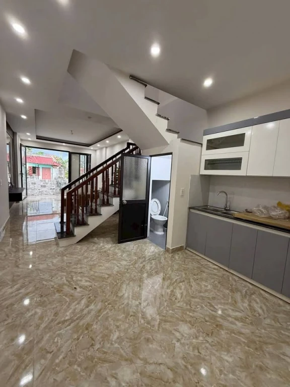 Bán nhà 2 tầng ở Đồng Tử 3, Phù Liễn, Kiến An (Cách đường Vụ Sơn 50m).