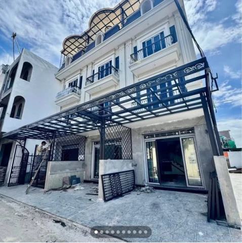 XÂY MỚI, ĐỘC LẬP SÂN CỔNG RIÊNG, TUYẾN PHỦ THƯỢNG ĐOẠN