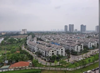 Gia đình cần bán căn 2 ngủ để chuyển sang căn 3 ngủ tại Gelexia Riverside 885 Tam Trinh